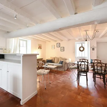 Maison La Couarde-Sur-Mer, 4 Pieces, 6 Personnes - Fr-1-258-134 Semesterbostad
